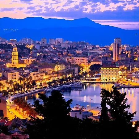 Carija 2 Daire Trogir